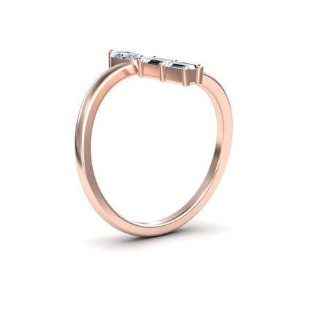Statement Shimmer: Diamond's Mesmerizing Magic  - MYSR18