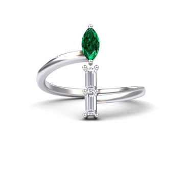 Statement Shimmer: Emerald's Mesmerizing Magic - MYSR18